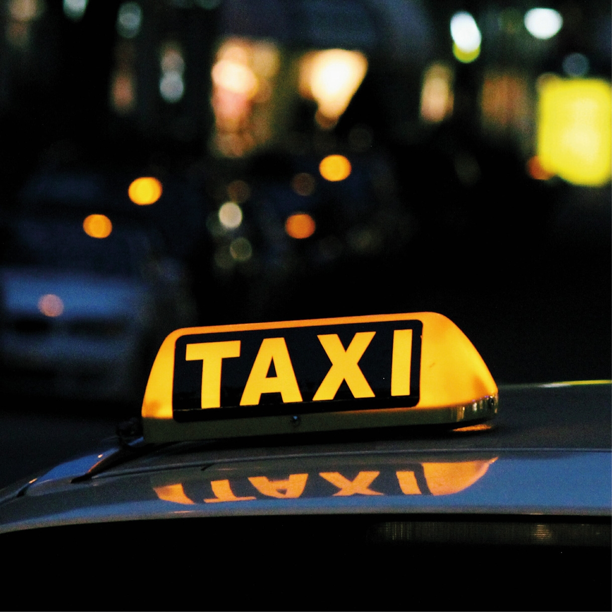 Leuchtendes Taxi Schild